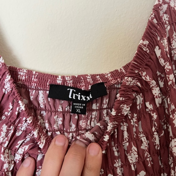 Rose and white Dress - Picture 4 of 6